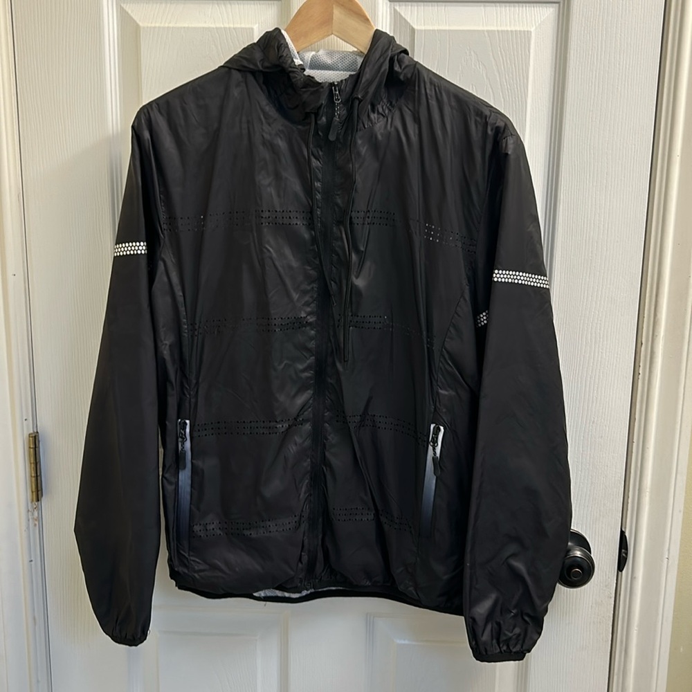 Zyia running jacket. Medium.